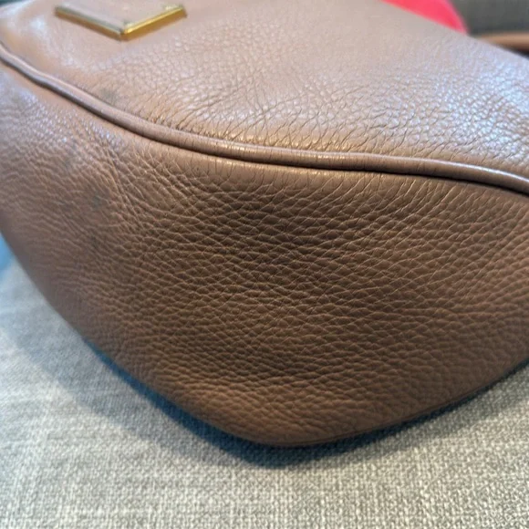 MARC by Marc Jacobs
Too Hot to Handle Tote Bag, Tan - Picture 11 of 17